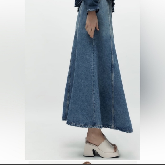 White Zara Heels - Picture 3 of 3